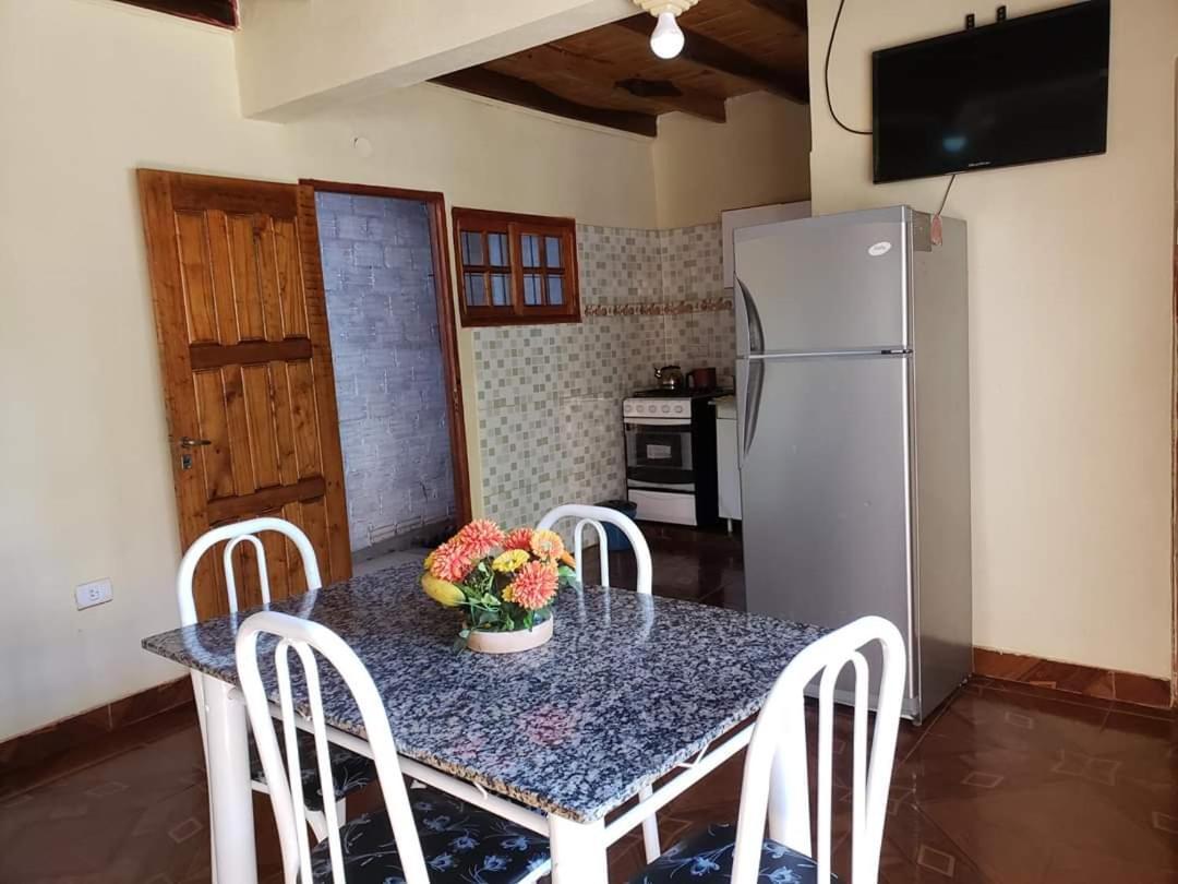 Cabanas Dorys Cataratas Del Iguazu Πουέρτο Ιγκουασού Εξωτερικό φωτογραφία